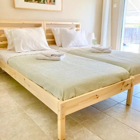 Lovely Apartment By The Sea 2 ….. Epanomí Ngoại thất bức ảnh